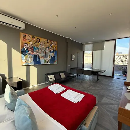 Guest house Freguglia - Attico Con Vista Duomo 3*